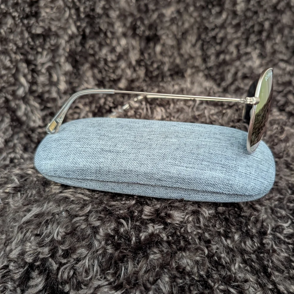 DIFF Aviator Chic Sunglasses - Picture 4 of 7